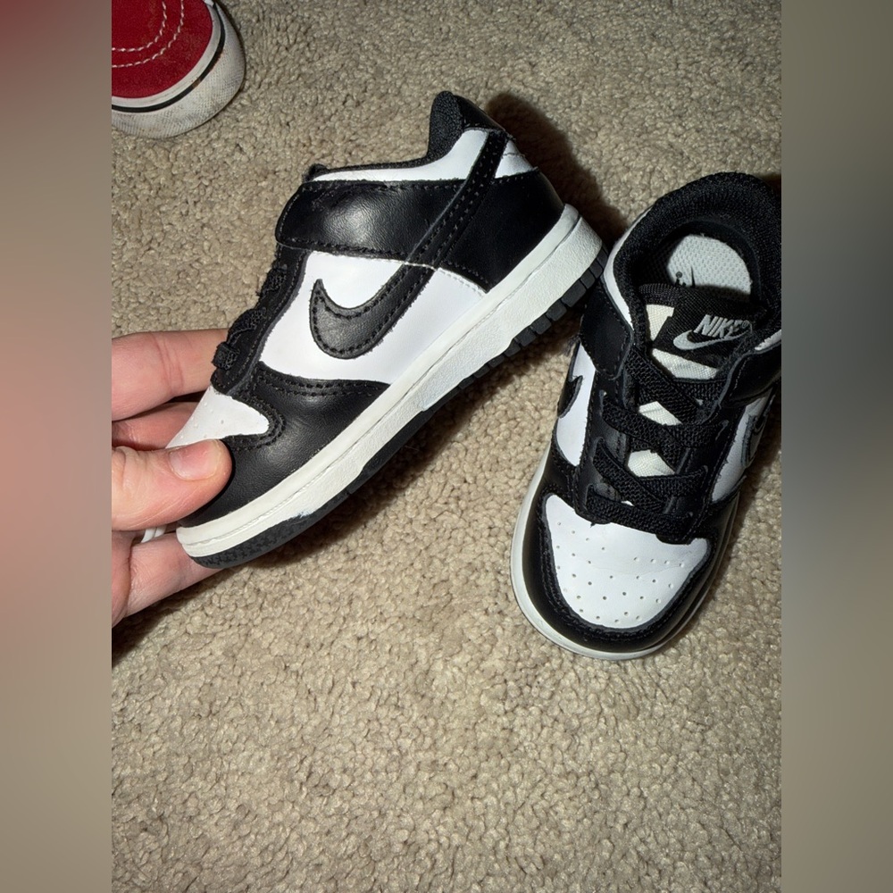 Toddler Nike Dunk Low “Panda” – Black/White – Size 6